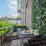 Apartman Suedstadt-oase 1 Komfort Mit 2 Sz Und Balkon *