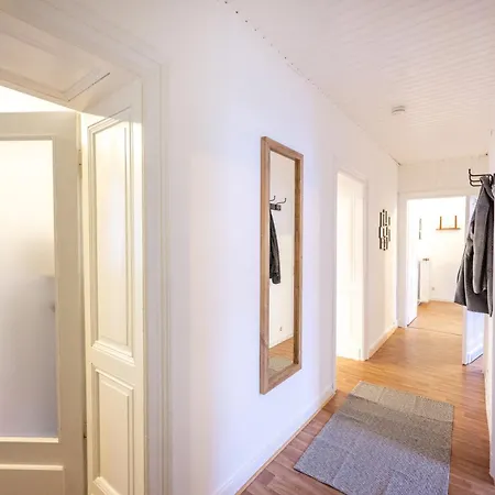Suedstadt-oase 1 Komfort Mit 2 Sz Und Balkon
