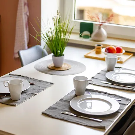Apartamento Suedstadt-oase 1 Komfort Mit 2 Sz Und Balkon