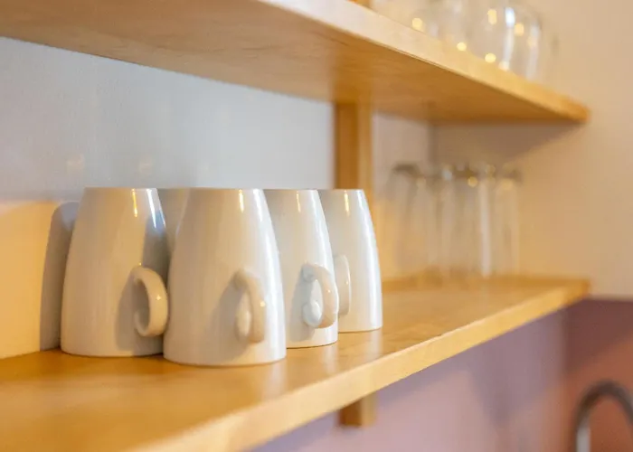 Suedstadt-oase 1 Komfort Mit 2 Sz Und Balkon * Кобленц